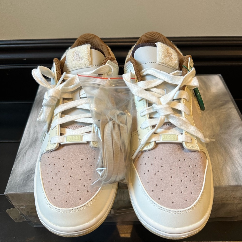 🐇 Nike Dunk “Year of the Rabbit” – Fossil (Men’s 10.5)